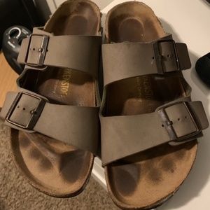 GUC Birkenstock Arizona sz 39 color stone